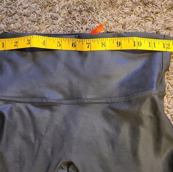 Spanx Women's Gray Leggings - Picture 3 of 8